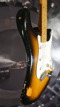 FENDER AVRI STRATOCASTER