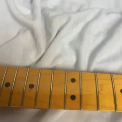 TELECASTER/TELE MAPLE