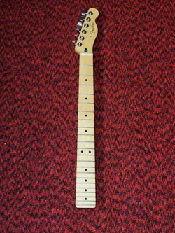 FENDER 2018 MEXICAN TELECASTER MAPLE NECK W/TUNERS