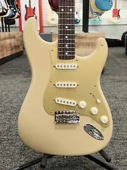 FENDER CUSTOM SHOP ROASTED STRAT SPECIAL NOS LTD ED ELECTRIC GUITAR, DESERT SAND