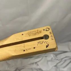 FENDER TELECASTER/TELE NECK