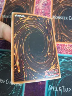 Yugioh Cat Shark PGL2-EN016 Gold Secret Rare 1st Edition Near Mint - Image 4