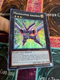 Yugioh Mechquipped Angineer NUMH-EN035 Super Rare Unlimited Near Mint - Image 2