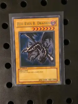 YUGIOH Red-Eyes B. Dragon 1st Edition SDJ-001 Holo - Image 2