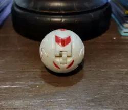 Bakugan Pearl Pyrus Limulus 480G White Battle Brawlers W/ Card Rare - Image 5