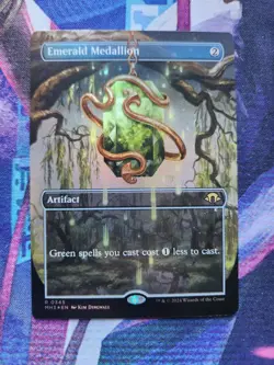 MTG MH3 - Emerald Medallion Borderless FOIL NM - Image 1
