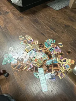 YuGiOh Cards Around 1000 Cards - Read Description - Image 1
