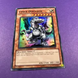 Cyber Dinosaur Super Rare 2010 Collectors Tins CT07-EN008 Yugioh Trading Card - Image 1