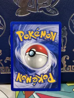 Pokemon Card Beedrill Shadowless Base Set Rare 17/102 NM - Image 2