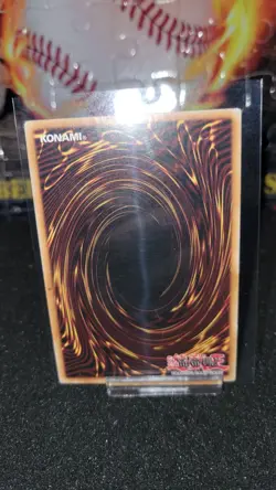 Yugioh - Elemental Hero Neos - Holographic Ultra Rare - Limited Edition Card - Image 2
