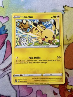 PIKACHU 49/195 - NM - SILVER TEMPEST COMMON ENGLISH POKEMON CARD - Image 1