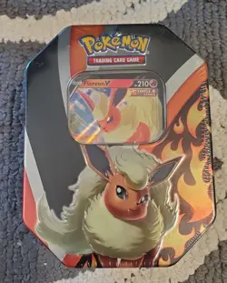 Pokemon TCG Evolutions Tin 2021 Vaporeon + Flareon V Evolving Skies Sealed - Image 2