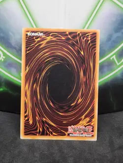 Yugioh Dark Magician CT13-EN003 Ultra Rare NM - Image 2