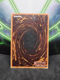 Yugioh Dark Magician SDY-006 Ultra Rare MP NA Print Misprint Full Holo Bleed - Image 2