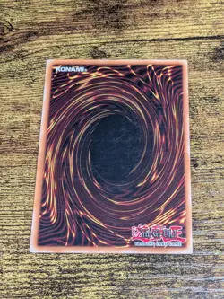 Yugioh Amulet Dragon DRL3-EN043 1st Edition Ultra Rare Near Mint - Image 3