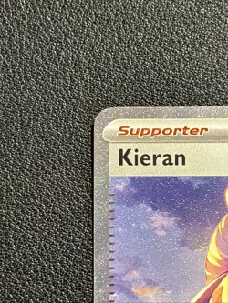 Pokemon TCG Prismatic Evolutions Kieran Special Illustration Trainer 174/131 - Image 2