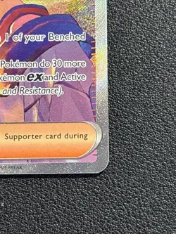 Pokemon TCG Prismatic Evolutions Kieran Special Illustration Trainer 174/131 - Image 4