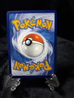 Suicune V Pokemon Card - Fleet-Footed Ability, Blizzard Rondo Attack - Image 2