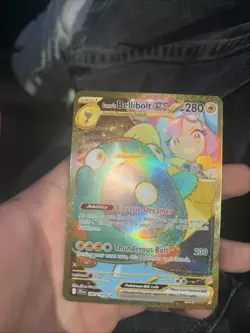Pokemon Iono's Bellibolt EX Holo Sleeved Card 188/159 Sv09: Journey Together - Image 1