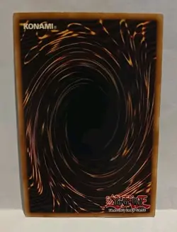 YUGIOH BERSERKION THE ELECTROMAGNA WARRIOR SDMY 1SY EDITION ULTRA LIGHT PLAYED - Image 2