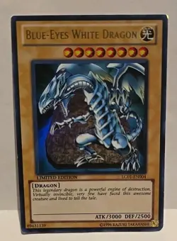 YUGIOH BLUE EYES WHITE DRAGON LC01 LIMITED EDITION ULTRA LIGHT PLAYED - Image 2