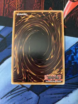 Yugioh! Blue-Eyes White Dragon LC01-EN004 Ultra Rare Limited Edition NM - Image 4