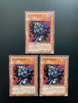 Yugioh Cyber Raider DR1-EN173 Common Unlimited Edition Damaged X3 - Image 1