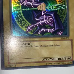 Yugioh Dark Magician Sdy Misprint Line Of Foil Lp - Image 3