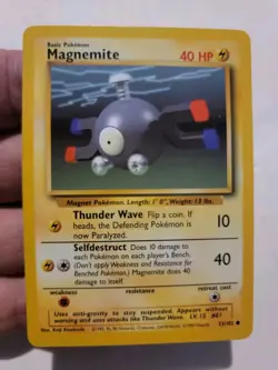 Pokemon TCG Card Vintage 1999 WOTC Game Freak Nintendo Wizards 90s Magnemite - Image 1