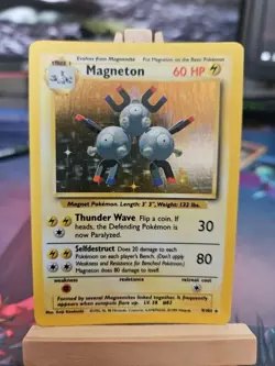 Pokemon TCG Magneton Base Set Holo Unlimited Rare Card 9/102 LP - Image 1