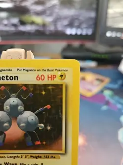 Pokemon TCG Magneton Base Set Holo Unlimited Rare Card 9/102 LP - Image 3