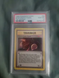 1999 Pokemon Fossil Mysterious Fossil 1st Edition PSA 10 - Image 1