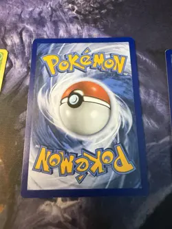 Bagon 107/203 SWSH07: Evolving Skies NM Reverse Holo Pokemon Card - Image 2