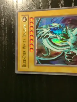Yugioh! Blue-Eyes White Dragon LOB-001 Ultra Rare - Foil Shift - Image 3
