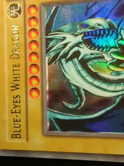 Yugioh! Blue-Eyes White Dragon LOB-001 Ultra Rare - Foil Shift - Image 4