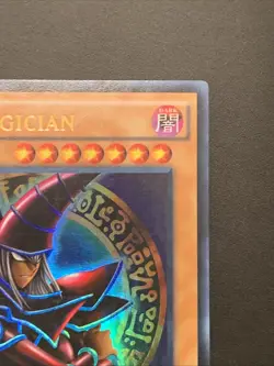 Yugioh! Dark Magician YGLD-ENB02 Ultra Rare Unlimited - Image 4