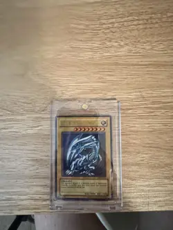 Blue Eyes White Dragon 1st Edition Holo Australia SDK-A001 YuGiOh Card - Image 3