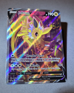 Pokemon Jolteon V SWSH183 Alternate Art Full Art Holo Promo Pokemon Card New - Image 1