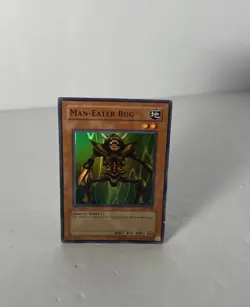 YuGiOh Man-Eater Bug - LOB-108 - Legend of Blue Eyes White 1st Edition LP-MP - Image 1