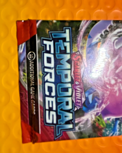 Pokemon TCG: Scarlet and Violet Temporal Forces Sealed Booster Pack - Image 4