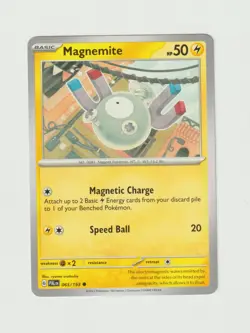 Magnemite Pokemon TCG SV02 Scarlet & Violet Paldea Evolved Card 065/193 - Image 1