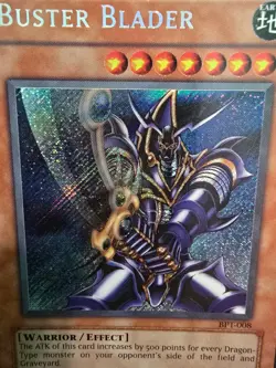 Buster Blader BPT-008 YuGiOh 2003 Collector's Tin - Image 2
