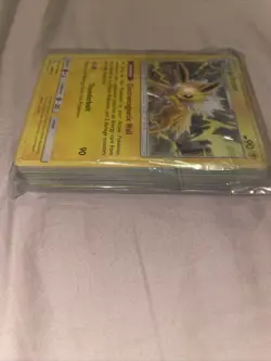 30+ Card Lot Of Rare/Uncommon Hidden Fates Pokemon - Image 5