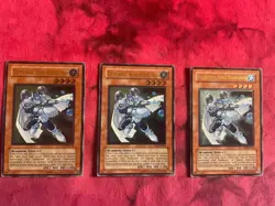 Yugioh Elemental Hero Bubbleman CRV-EN014 Ultimate Rare Near Mint - Image 1
