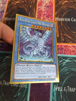 Yugioh Blue-Eyes Chaos MAX Dragon MVP1-ENG04 Gold Rare 1st Edition Near Mint - Image 2