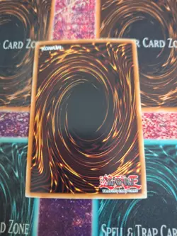 Yugioh Blue-Eyes Chaos MAX Dragon MVP1-ENG04 Gold Rare 1st Edition Near Mint - Image 3