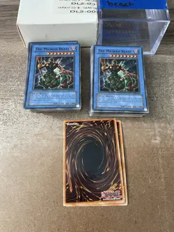 (99) Yugioh The Masked Beast DL2-001 Unlimited Super Rare Holo - Image 2
