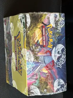 Pokemon TCG Sword & Shield EVOLVING SKIES Booster Box Factory Sealed 36 Packs - Image 7