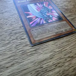 Yugioh Blade Knight CT1-EN002 NM Secret Rare Limited (Excellent condition!) - Image 2