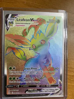 PokÃ©mon TCG Leafeon VMAX Rainbow Secret Rare Holo Card Evolving Skies 204/203 - Image 1